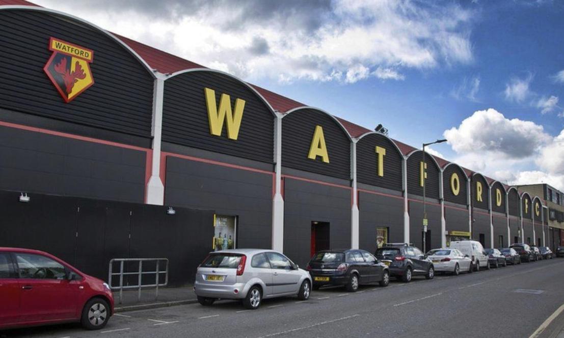 Warner Brothers Apartment Watford  Buitenkant foto